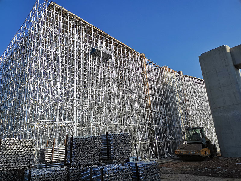 盤扣腳手架-泉州腳手架-中租建筑設備_中租(廈門)建筑設.